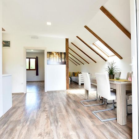 Apartman Doris Rakovica Zewnętrze zdjęcie